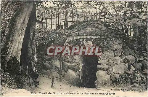 Ansichtskarte AK Foret de Fontainebleau la fontaine du Mont Chauvet