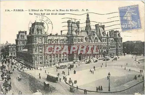 Cartes postales Paris L'Hotel de Ville et la Rue de Rivoli