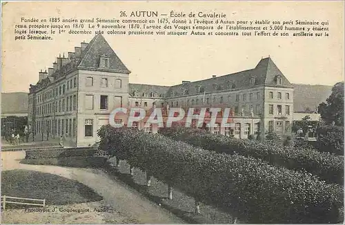 Ansichtskarte AK Autun Ecole de Cavalerie Militaria