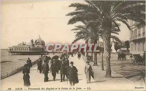 Cartes postales Nice promenade des Anglais et le palais de la Jetee