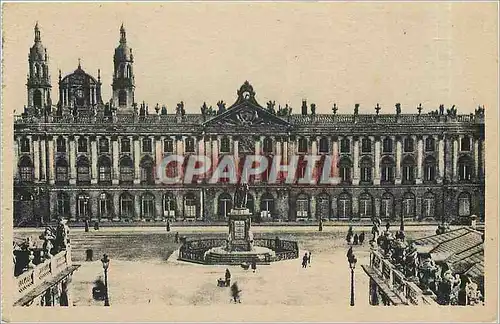 Ansichtskarte AK Nancy Place et statue de Stanislav l'hotel de ville et la cathedrale