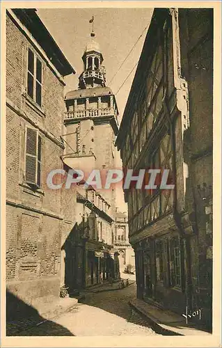 Ansichtskarte AK La Douce France Moulins Allier rue de l'ancien palais et Jaquemart du beffroi municipal