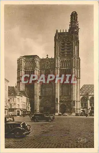Cartes postales Sens Yonne la cathedrale Automobile