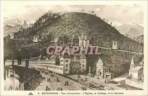 Cartes postales Betharram vue d'ensemble l'eglise le college et le calvaire
