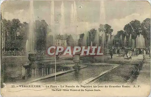 Cartes postales Versailles le parc le bassin de Neptune un jour de Grandes Eaux