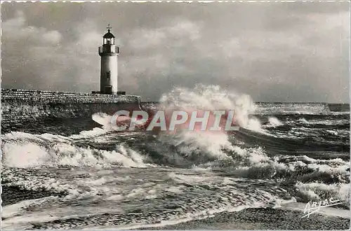 Cartes postales moderne Ile d'Oleron la cotiniere le phare par gros temps