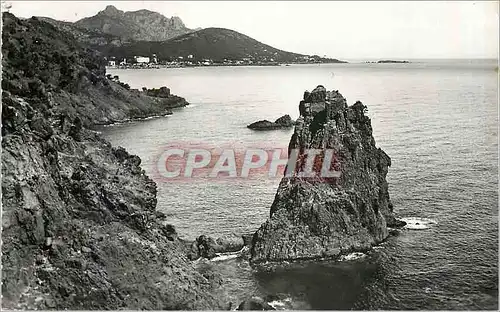 Cartes postales moderne La Corniche d'Or Saint Raphael Var Agay rochers au Cap Dramont
