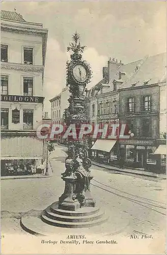 Ansichtskarte AK Amiens Horloge Dewailly Place Gambetta