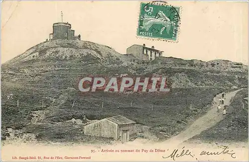 Cartes postales Arrivee au sommet du Puy de Dome