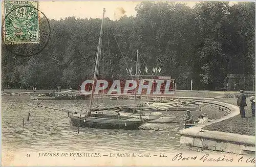 Cartes postales Jardins de Versailles La flottille du Canal Bateau