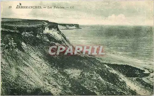 Ansichtskarte AK Arromanches Les Falaises