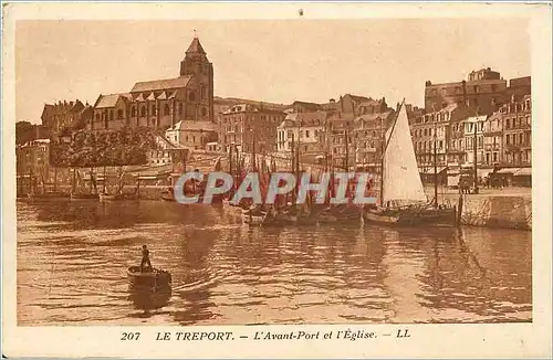 Ansichtskarte AK Le Treport L'Avant Port et l'Eglise Bateaux de peche