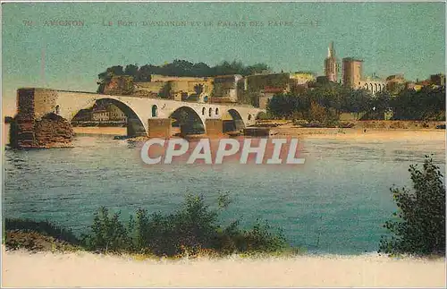 Cartes postales Avignon - Le Pont d'Avignon et Le Palais des Papes