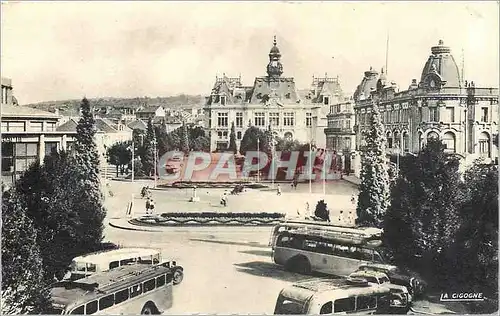 Ansichtskarte AK Vichy  Reine des villes d'eaux  L'esplanade de l'Hotel de Ville