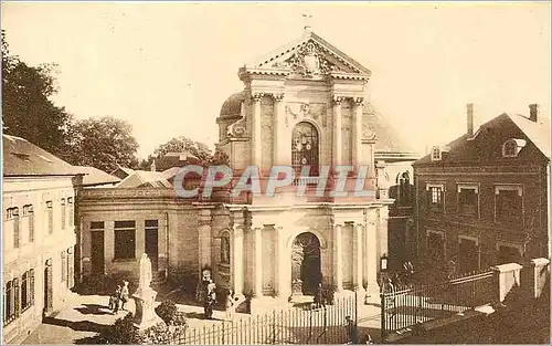 Ansichtskarte AK La Chapelle des Carmelites de Lisieux  -  La Fa�ade