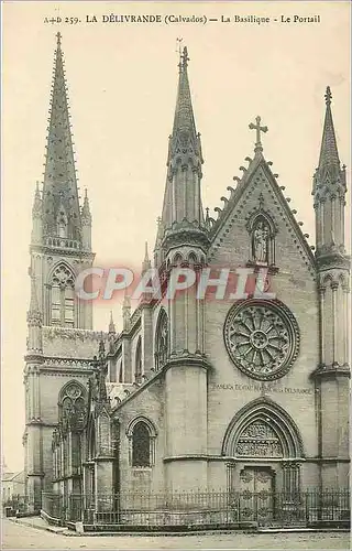 Ansichtskarte AK La Delivrande Calvados la basilique - le portail