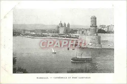 Cartes postales Marseille - cathedrale et fort Saint-Jean Bateau