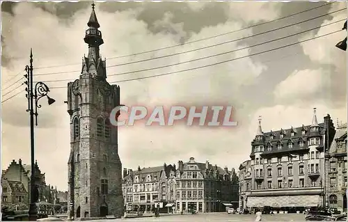 Cartes postales moderne Bethune La Grand'Place et le Beffroi