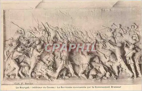 Cartes postales Le Bourget interieur du caveau la barricade commandee par le commandant Brasseur Militaria