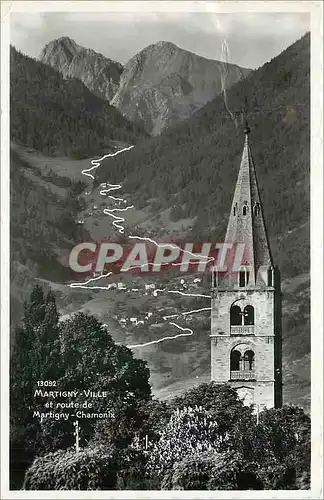 Cartes postales moderne Martigny ville et route de Martigny Chamonix