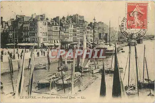 Ansichtskarte AK Le Havre Perspective du Grand Quai Bateaux