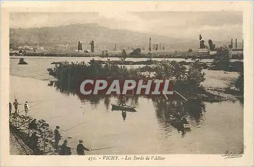 Cartes postales Vichy les bords de l'Allier Peche Pecheurs