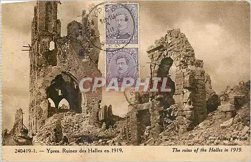 Cartes postales Ypres Ruines des Halles en 1919 Militaria