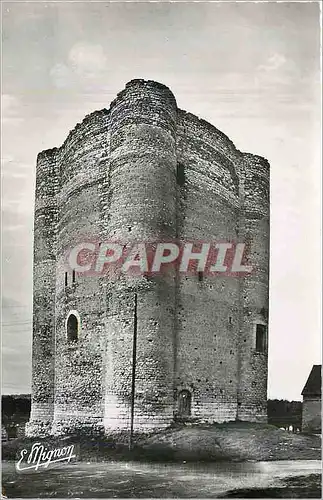 Cartes postales moderne Houdan S et O La Tour feodale