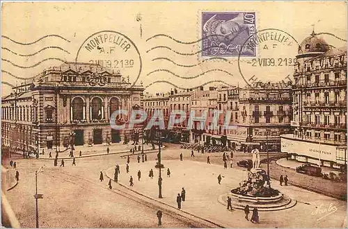 Cartes postales Montpellier La Place de la Comedie et le Theatre
