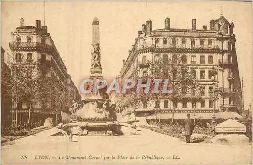 Cartes postales Lyon Le Monument Carnot sur la Place de la Republique