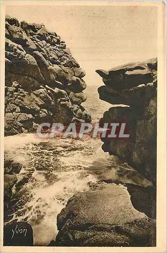 Cartes postales Cote de Granit Tregastel Cotes du Nord Le Gouffre