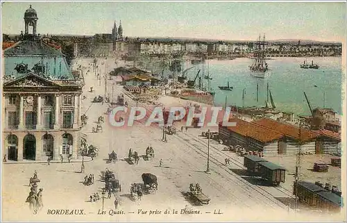 Ansichtskarte AK Bordeaux Les Quais Vue prise de la Douane