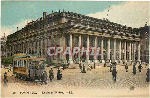 Ansichtskarte AK Bordeaux Le Grand Theatre Tramway