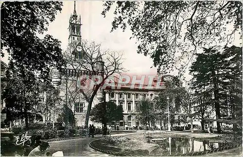 Cartes postales moderne Toulouse Square de Gaulle et Donjon du Capitole Maison du Tourisme