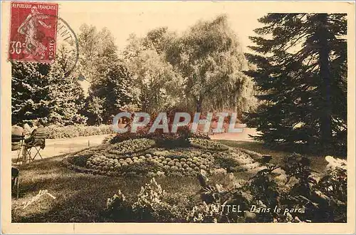 Ansichtskarte AK Vittel Dans le Parc