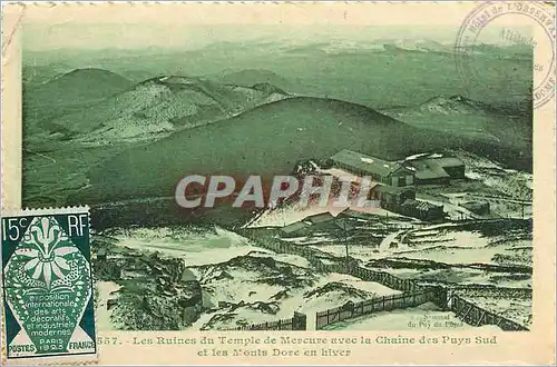 Ansichtskarte AK Les Ruines du Temple de Mercure avec la Chaine des Puys Sud et les Mons Dore en hiver