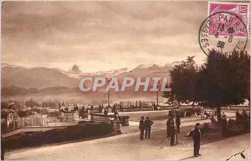 Cartes postales Pau BP La Terrasse la Chaine des Pyrenees et le Pic du Midi d'Ossau