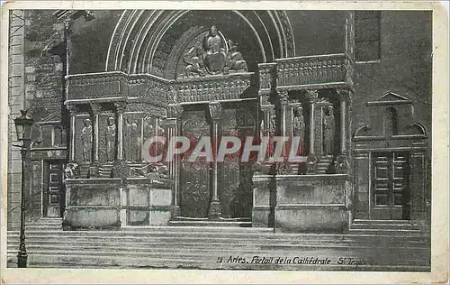 Cartes postales Arles Portail de la Cathedrale