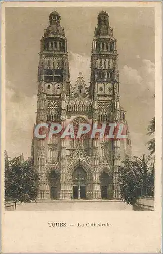 Ansichtskarte AK Tours La Cathedrale Publicite Reaumur Vetements Gobert-Martin Parie Rue St-Denis Rue Dussoubs