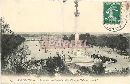 Ansichtskarte AK Bordeaux Le Monument des Girondins et la Place des Quinconces