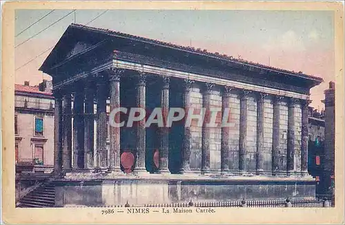 Cartes postales Nimes La maison Carree