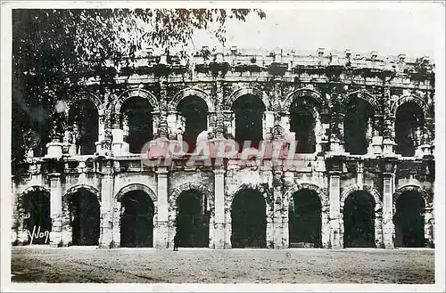 Cartes postales Nimes Les Arenes