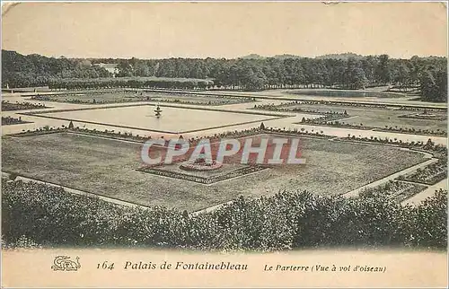 Cartes postales Palais de Fontainebleau - Le Parterre vue � vol d'oiseau