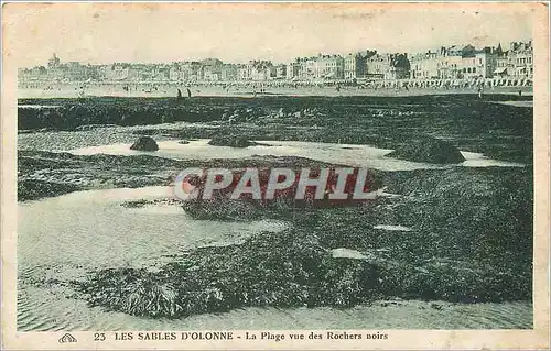 Cartes postales Les Sables d'Olonne la plage vue des rochers noirs