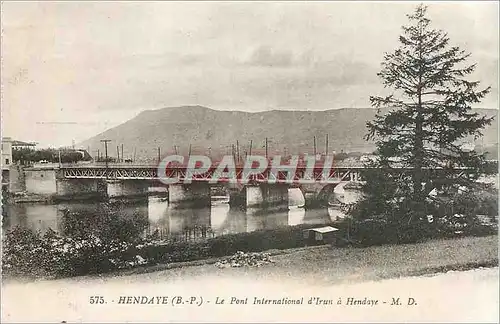 Ansichtskarte AK Hendaye le pont international d'Irun a Hendaye