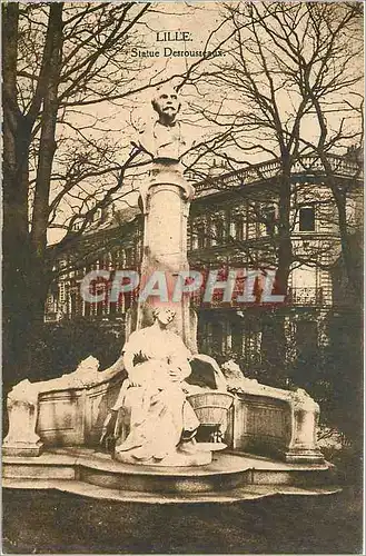 Cartes postales Lille statut Desrousseaux