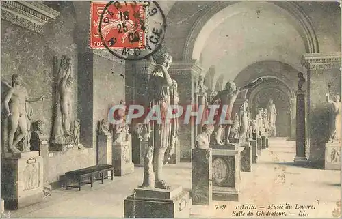 Cartes postales Paris musee du Louvre