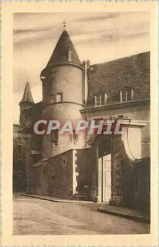 Cartes postales LE VIEUX GRENOBLE Rue hector-Berliox - Ancienne Tour de la Tr�sorerie sur base Rmaine et Portail