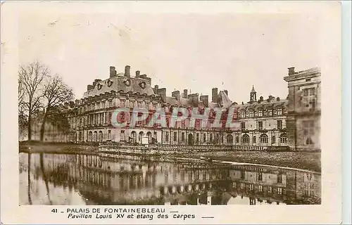 Cartes postales Palais de Fontainebleau Pavillon Louis XV et etang des carpes