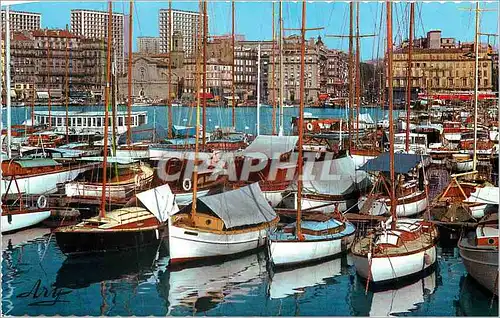 Cartes postales moderne Marseille Un coin du Port et Quai des Belges Bateaux